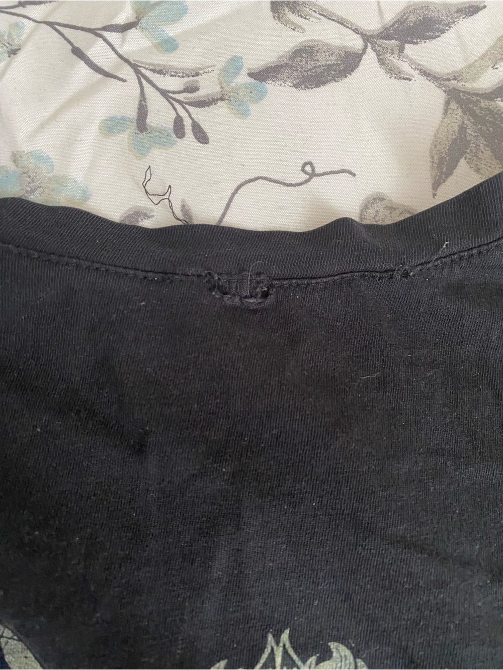 Black Graphic Wing-Back Short Sleeve Women's Top - Picture 7 of 8